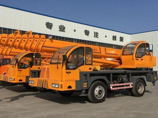 金山屯区吊车出租公司电话_如何判断吊车出租的好坏